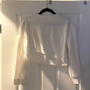 SHEIN white long sleeve crop top distressed bottom size medium